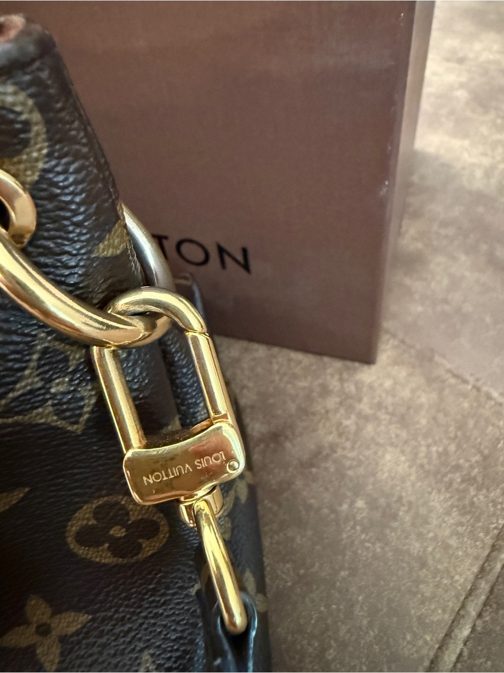 Authentic Louis Vuitton Monogram Pallas Shoulder Bag with strap - Picture 6 of 16